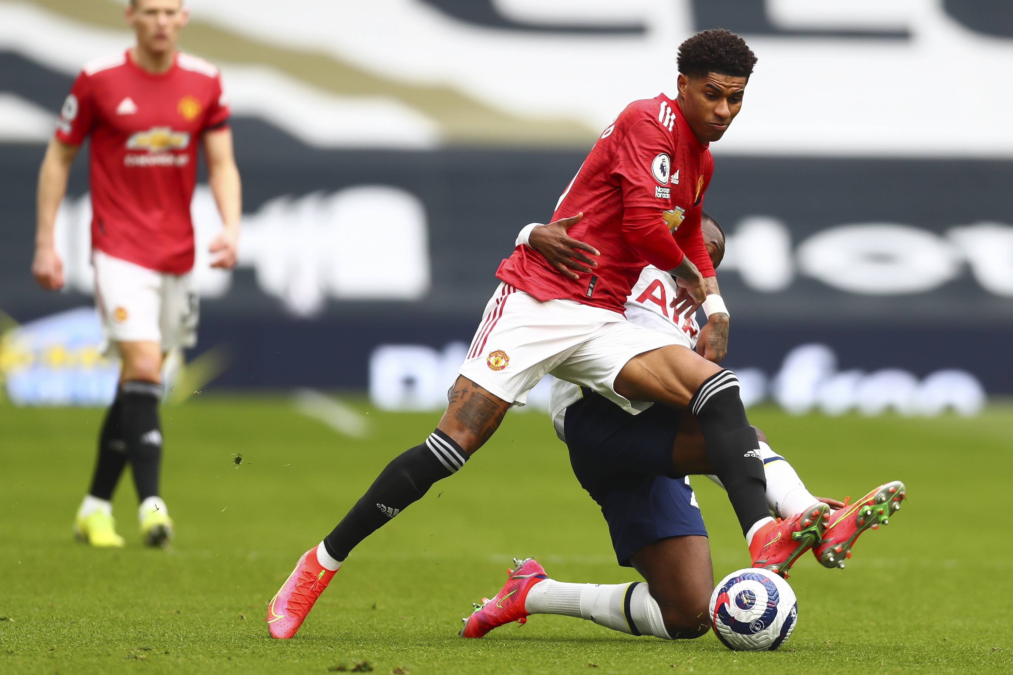 大与AC米 大与AC米